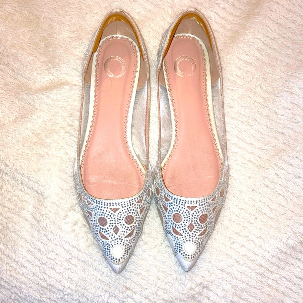 Beautiful white, mesh and jewel flats